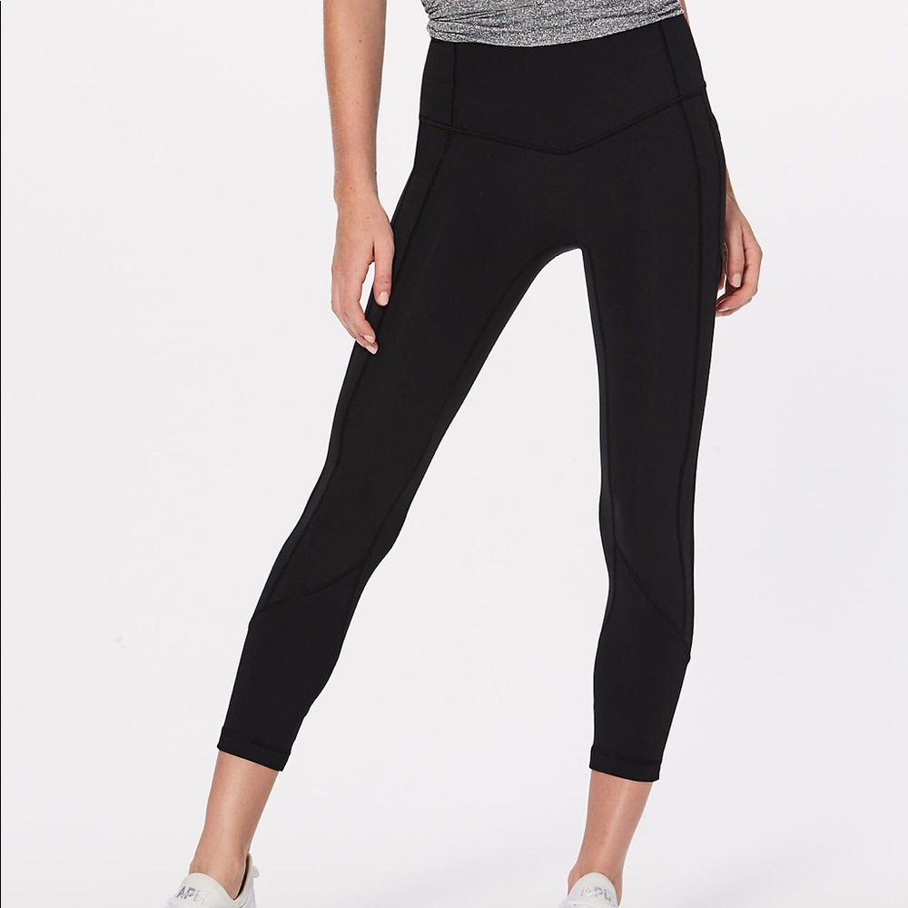 Black LuluLemon “All the Right Places” - NWOT